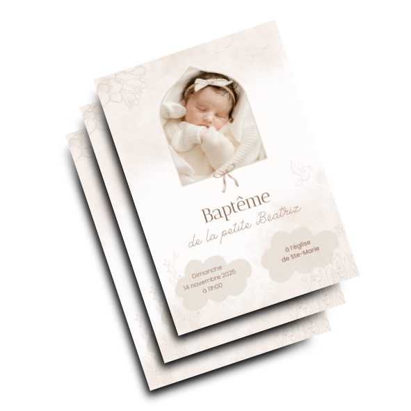 Invitation baptême garçon ou fille thème bohème chic. Carte faire-part personnalisée avec motif floral, plume et tipis, style terracotta et beige.