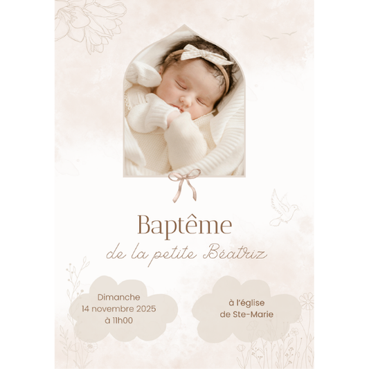 Invitation baptême garçon ou fille thème bohème chic. Carte faire-part personnalisée avec motif floral, plume et tipis, style terracotta et beige.
